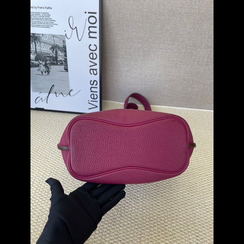 Hermes sokelly22
托斯卡紫银扣
togo皮-4