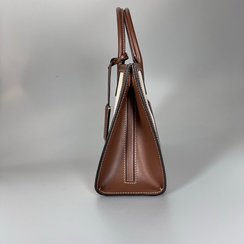 BURBERRY TB帆布托特包-2