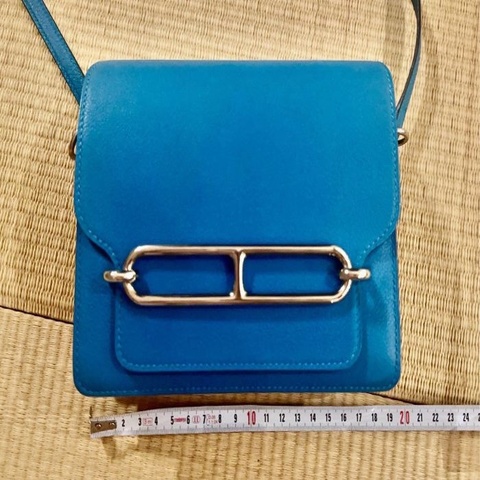 ❤️ 愛🐎人要能「裝」的小可愛/Hermès Roulis希臘藍小🐷包❤️