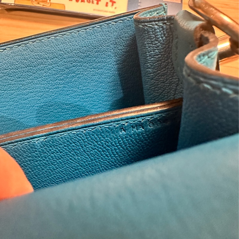 ❤️ 愛🐎人要能「裝」的小可愛/Hermès Roulis希臘藍小🐷包❤️-8