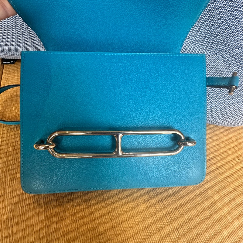 ❤️ 愛🐎人要能「裝」的小可愛/Hermès Roulis希臘藍小🐷包❤️-11