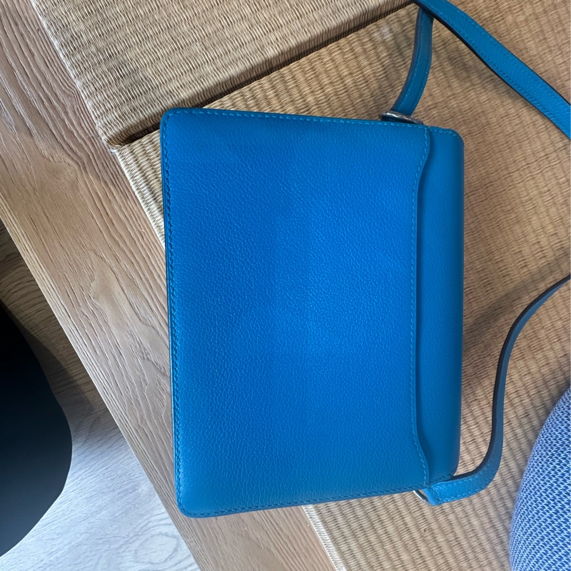 ❤️ 愛🐎人要能「裝」的小可愛/Hermès Roulis希臘藍小🐷包❤️-12