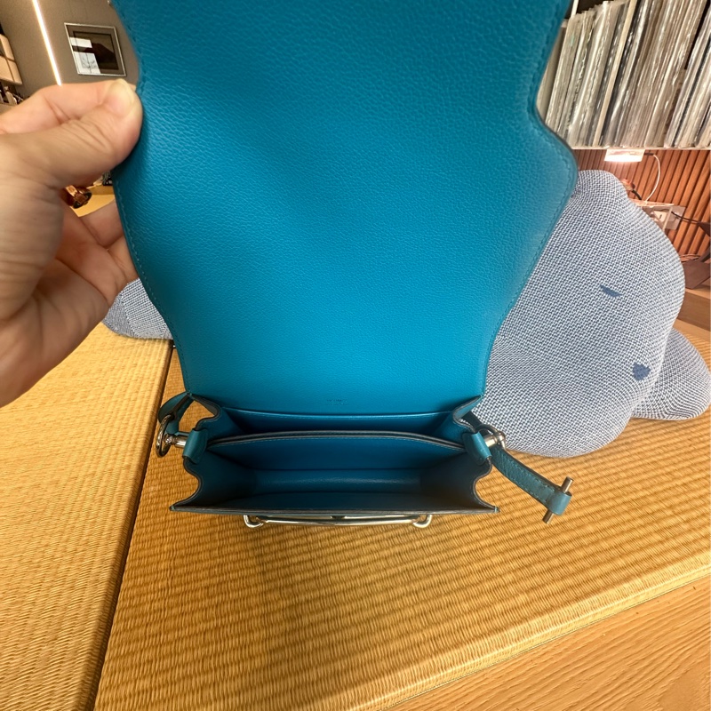 ❤️ 愛🐎人要能「裝」的小可愛/Hermès Roulis希臘藍小🐷包❤️-18