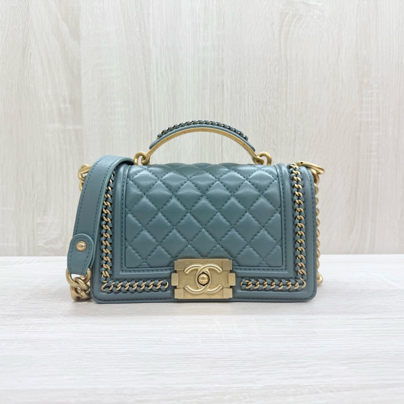 Chanel湖水綠牛皮金釦提把boy20cm/A94805-0