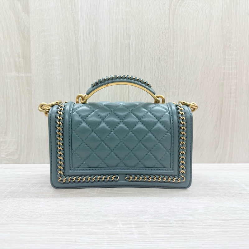 Chanel湖水綠牛皮金釦提把boy20cm/A94805-1
