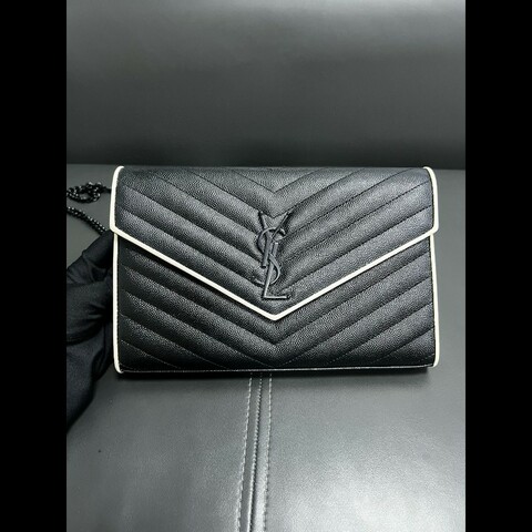 Saint Laurent (Ysl) woc