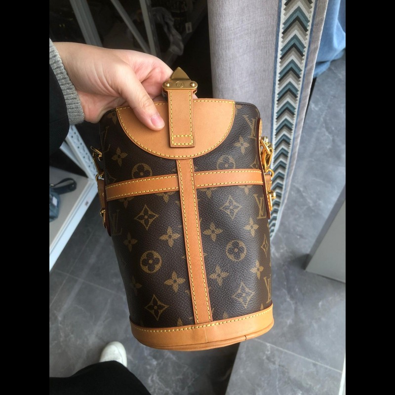 Louis Vuitton duffle bag-11