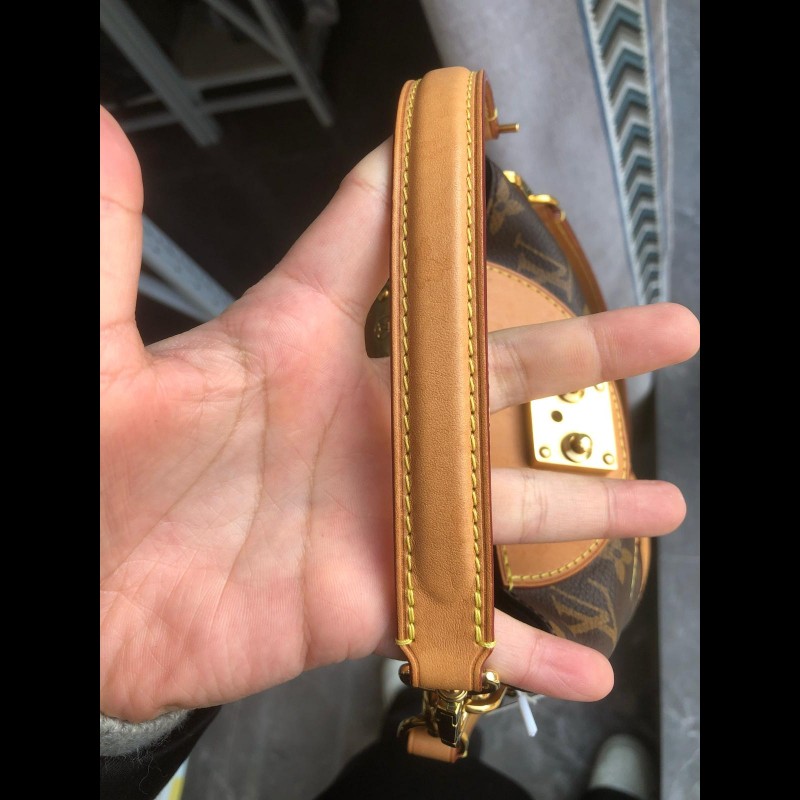 Louis Vuitton duffle bag-17