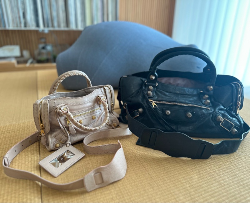 BALENCIAGA巴黎世家奶茶粉金口甜心可手提可斜背機車包小可愛-0