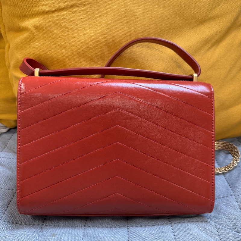 CHANEL-Chevron Medal Flap Bag橘紅色 9.9成新-4