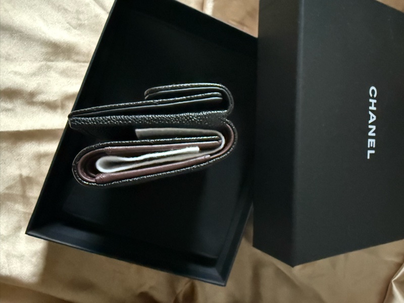 全新全配Chanel黑金三折迷你短夾-6