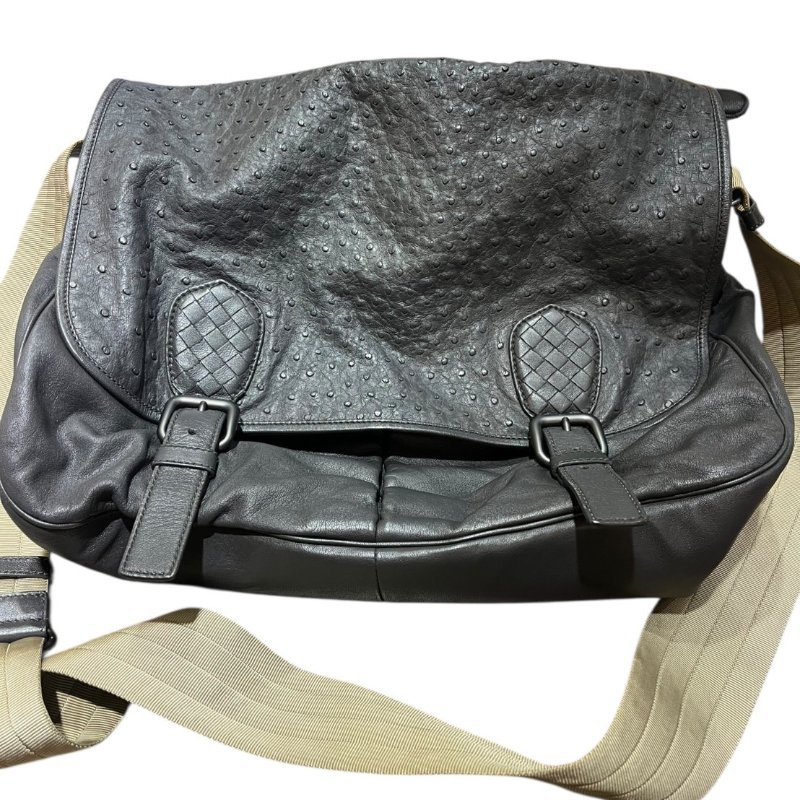 【美收精品】BV 灰色鴕鳥皮拼接肩背包 4-834-0