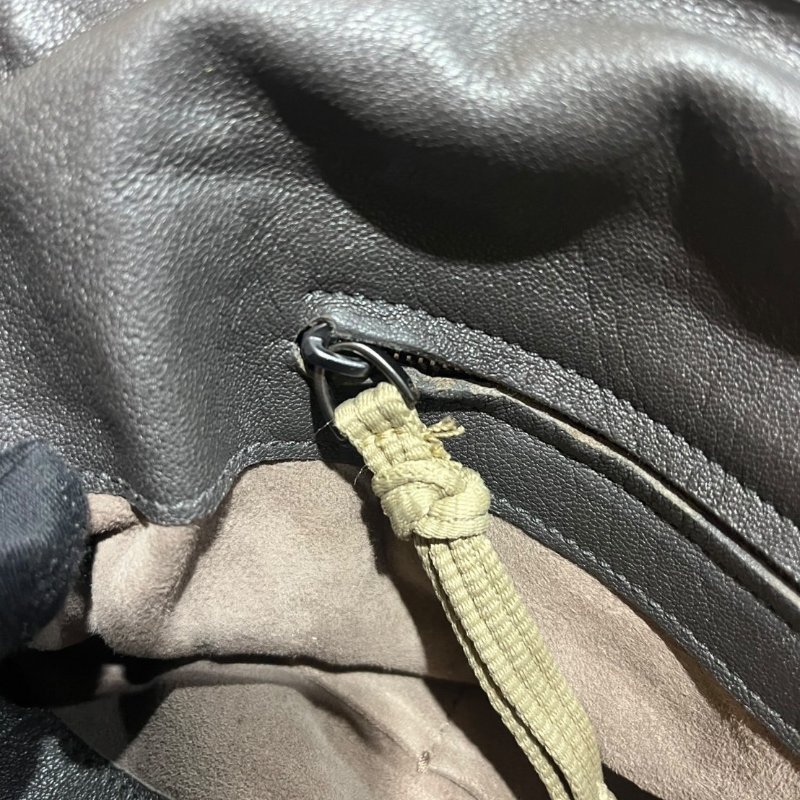 【美收精品】BV 灰色鴕鳥皮拼接肩背包 4-834-7