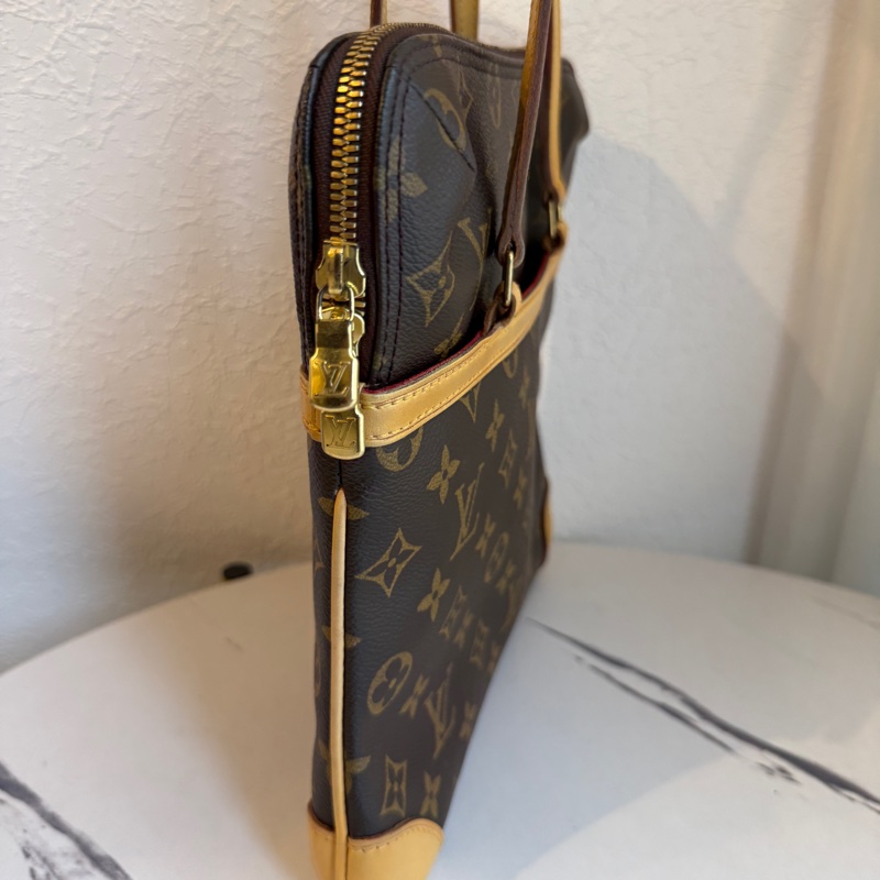 Lv 枕頭肩背包 絕版款-4