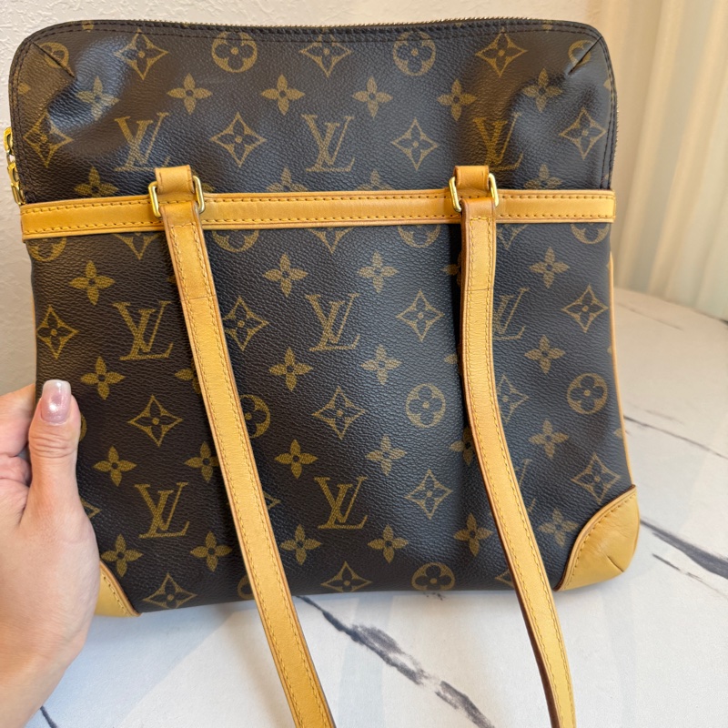 Lv 枕頭肩背包 絕版款-8