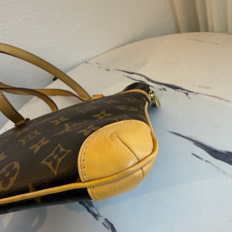 Lv 枕頭肩背包 絕版款-15