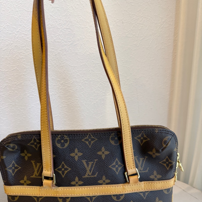 Lv 枕頭肩背包 絕版款-16