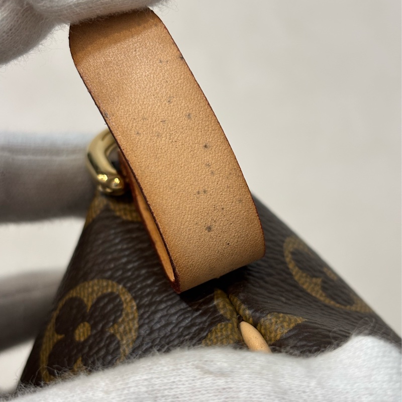 LV M48814 原花字紋老花 拉鍊 手提包肩背包斜背包側背包兩用包水餃包元寶包-13