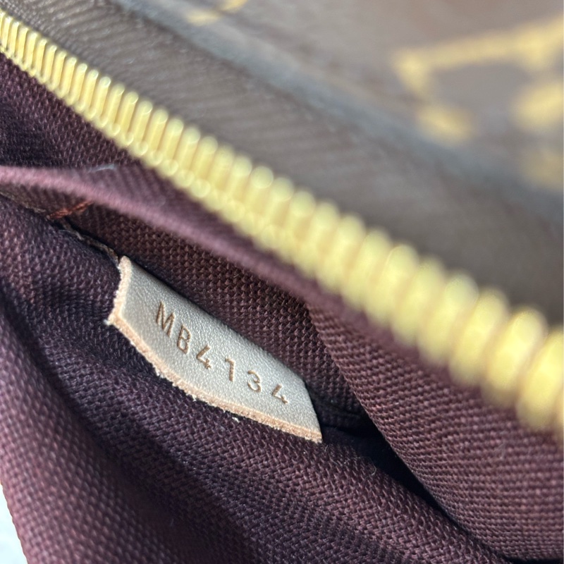 LV M48814 原花字紋老花 拉鍊 手提包肩背包斜背包側背包兩用包水餃包元寶包-45
