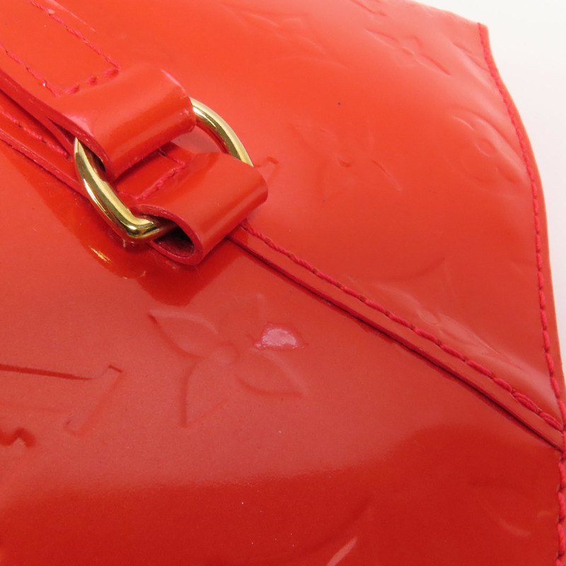 LOUIS VUITTON Monogram Vernis Avalon GM金扣手挽-15