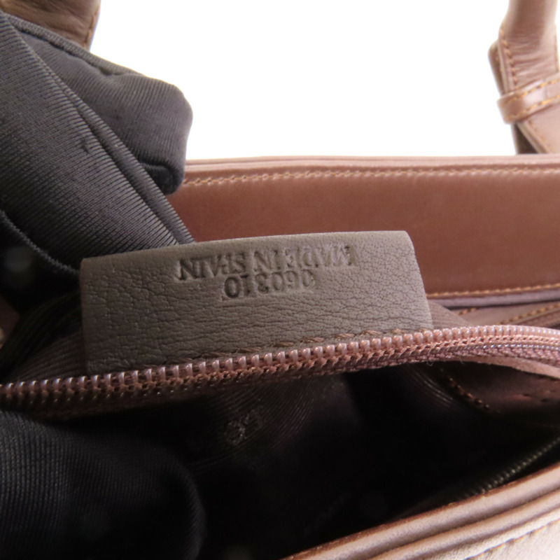 LOEWE 牛皮皮革Handbag銀扣手挽袋-9