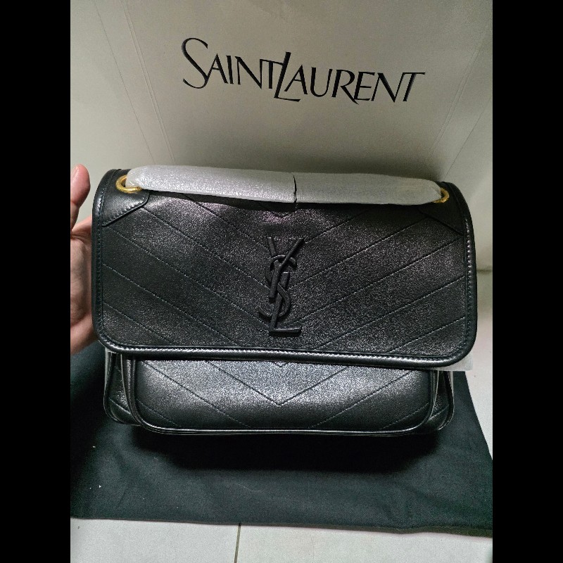 Saint Laurent YSL 小羊皮 黑色Niki 中號-0