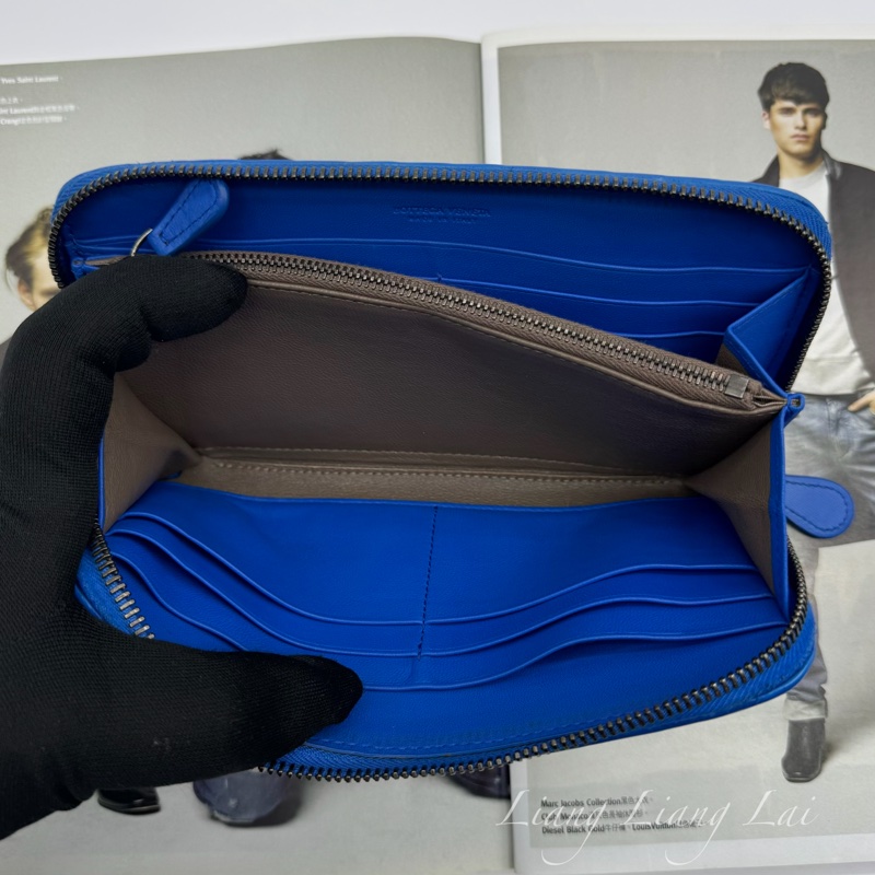 BOTTEGA VENETA BV經典小羊皮編織寶藍色拉鏈長夾-9