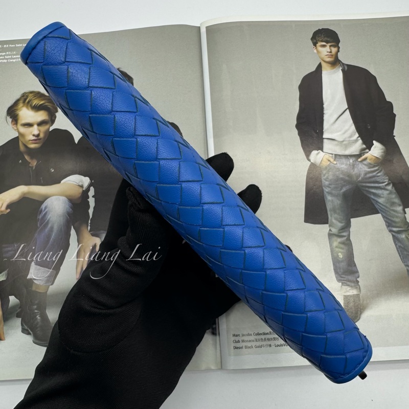 BOTTEGA VENETA BV經典小羊皮編織寶藍色拉鏈長夾-17