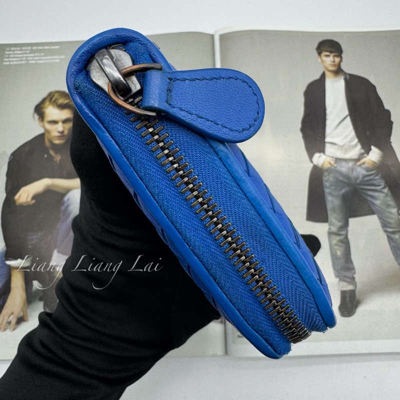 BOTTEGA VENETA BV經典小羊皮編織寶藍色拉鏈長夾-18