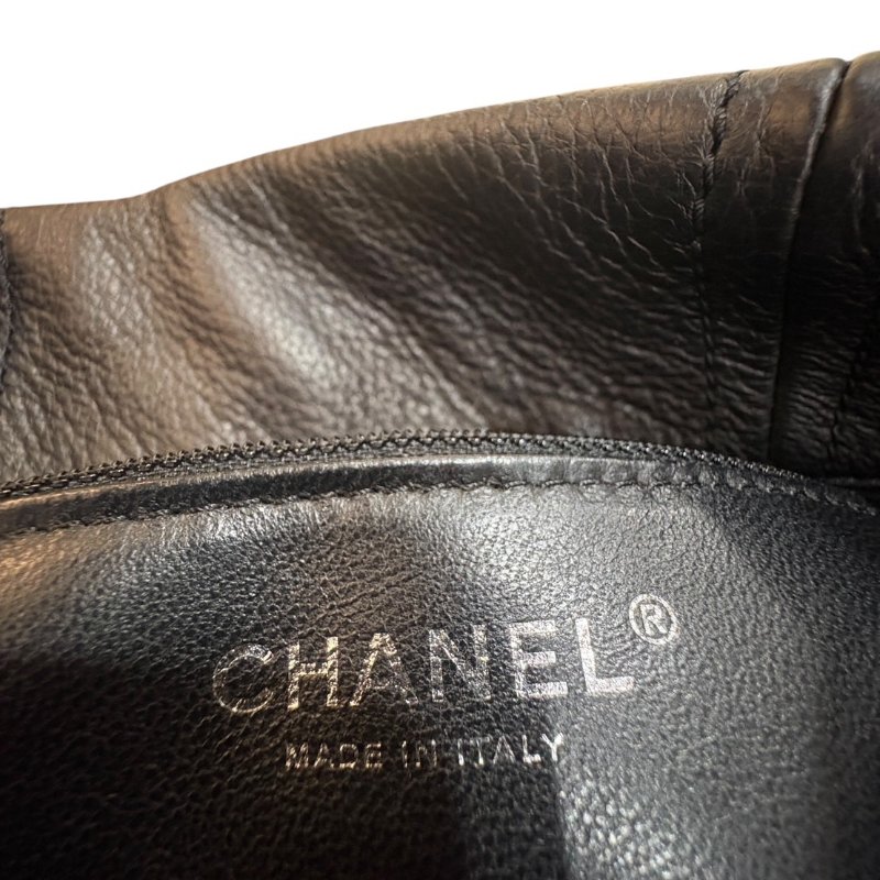 【美收精品】CHANEL黑色牛皮黑練肩背包 4-860-12