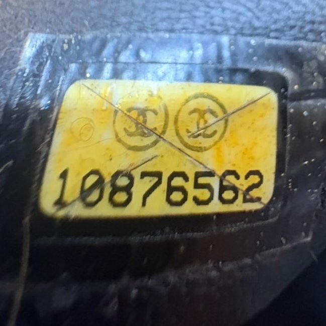 【美收精品】CHANEL黑色牛皮黑練肩背包 4-860-19