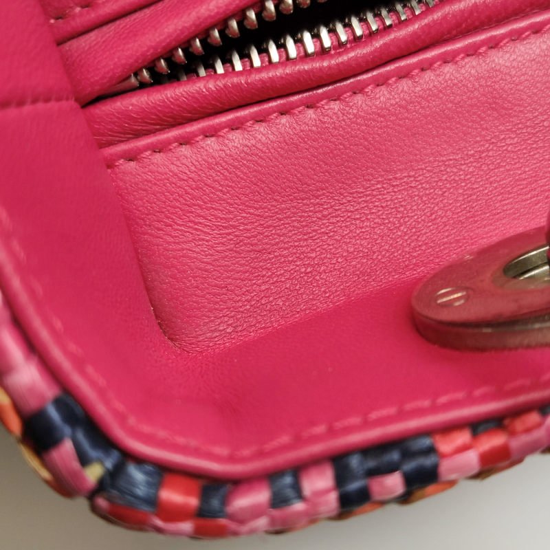 Dior Lady Dior戴妃包中號拼色字母Logo吊飾單肩包-9