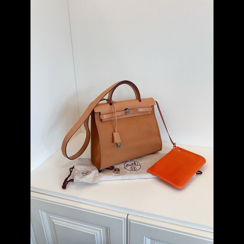Hermes Herbag 31 
金棕色拼橙色 外縫 銀扣-3