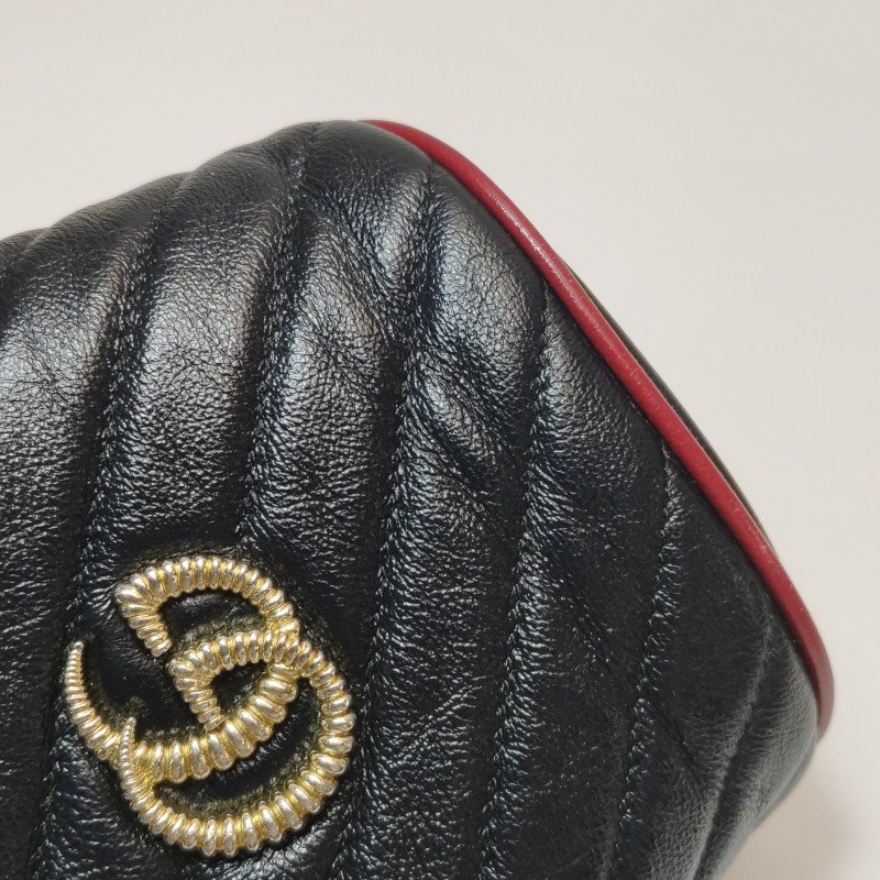 Gucci GG Marmont迷你牛皮撞色滾邊雙G標誌水桶包斜挎包-20