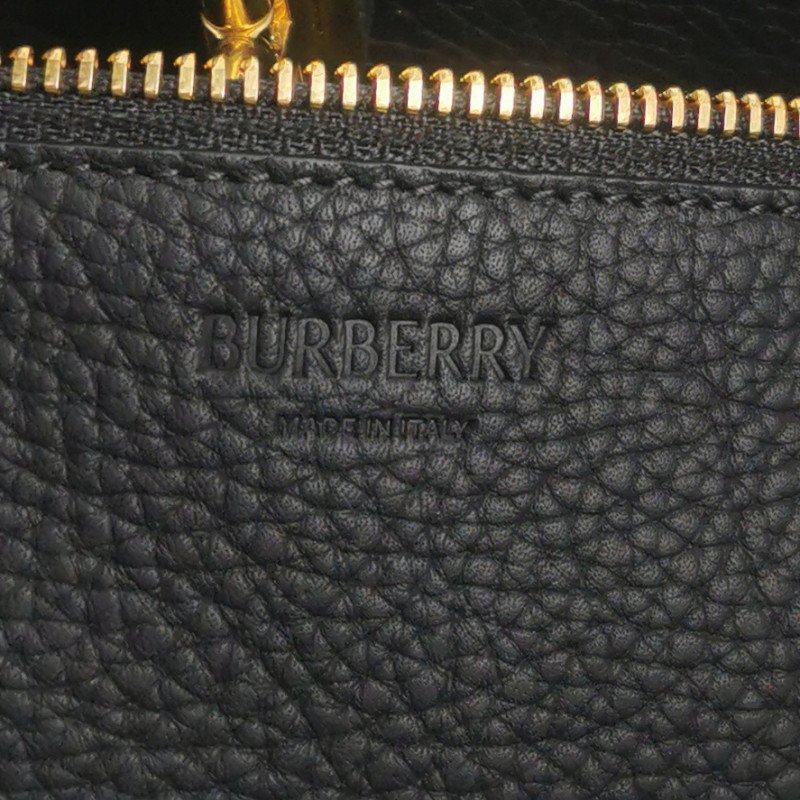 Burberry Rocking Horse小号牛皮纯色斜挎包单肩包-7