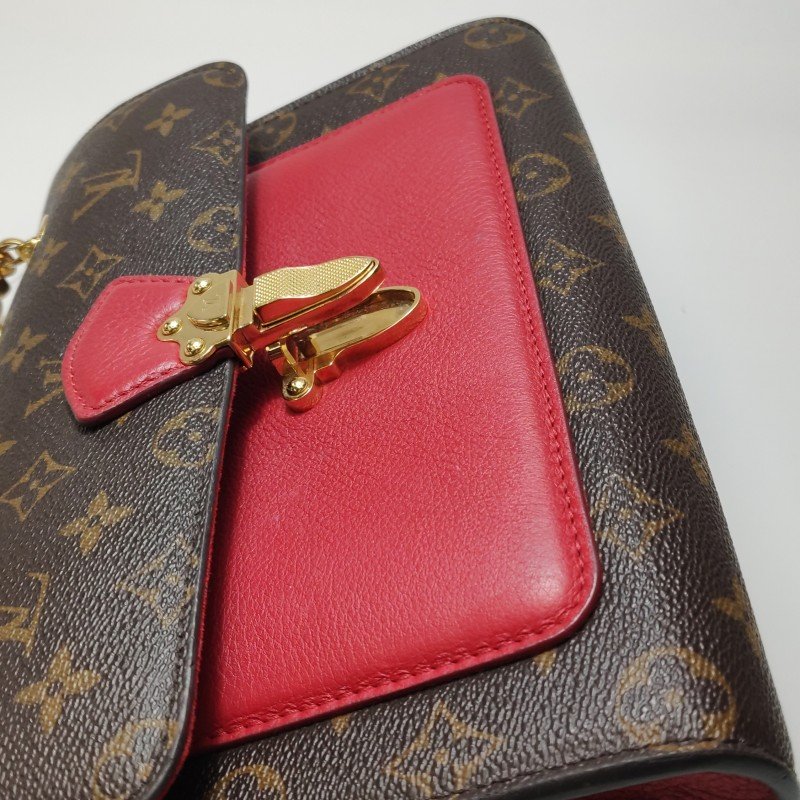 Louis Vuitton(LV)Victoire維多利亞中號牛皮老花拼皮鈎扣單肩包晶片款-14