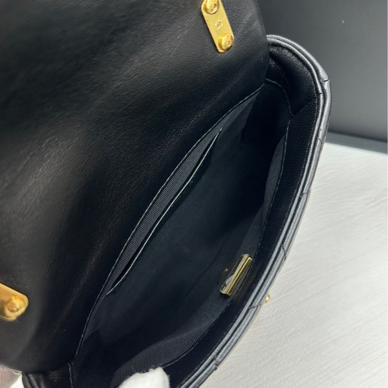 【98🆕】Chanel 22S芯片 黑金小號粗鏈腋下包-7