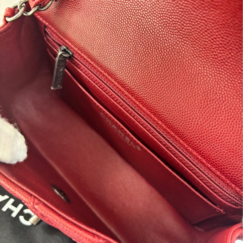 【閒置保存品99新】 Chanel 復古紅銀荔枝牛皮大mini 單肩包-8