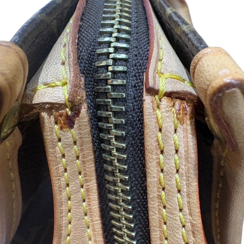 【美收精品】LV茶色老花三角手提包 4-796-12