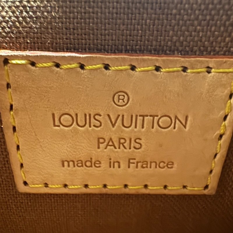 【美收精品】LV茶色老花三角手提包 4-796-16