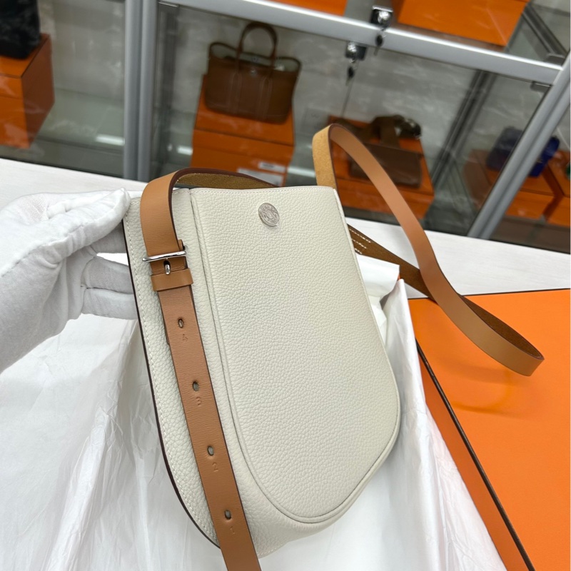 【99新】 Hermes 10奶昔白perspective cavaliere21歪歪包 z刻 togo斜挎包-1