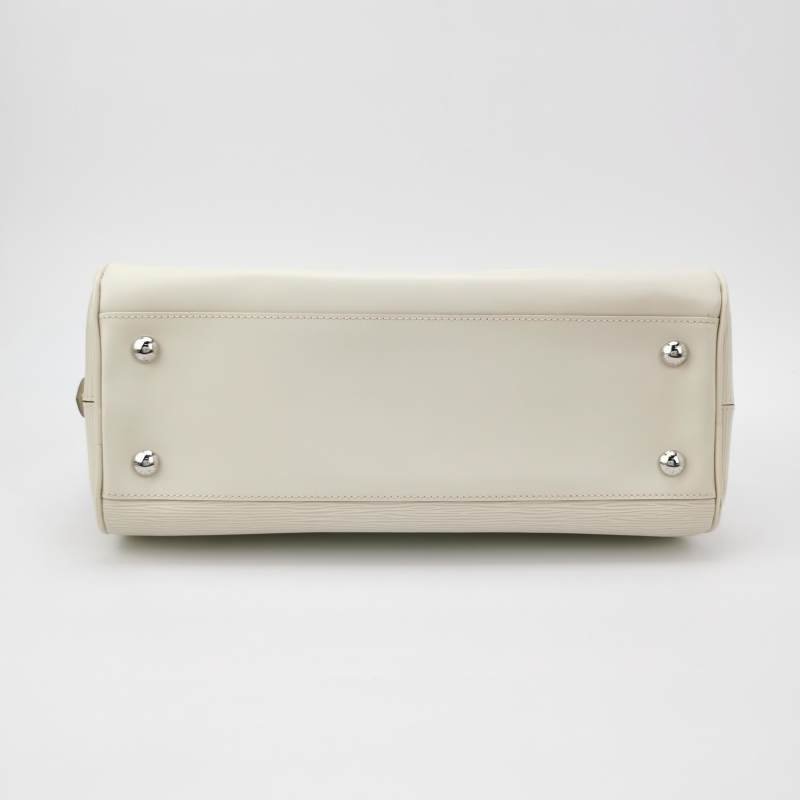 Louis Vuitton(LV)Montaigne蒙田包牛皮純色水波紋Logo浮雕鉚釘手提包-5