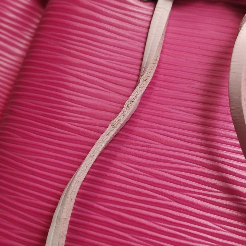 Louis Vuitton(LV)NOENano牛皮拼色水波紋抽繩斜挎包單肩包-19