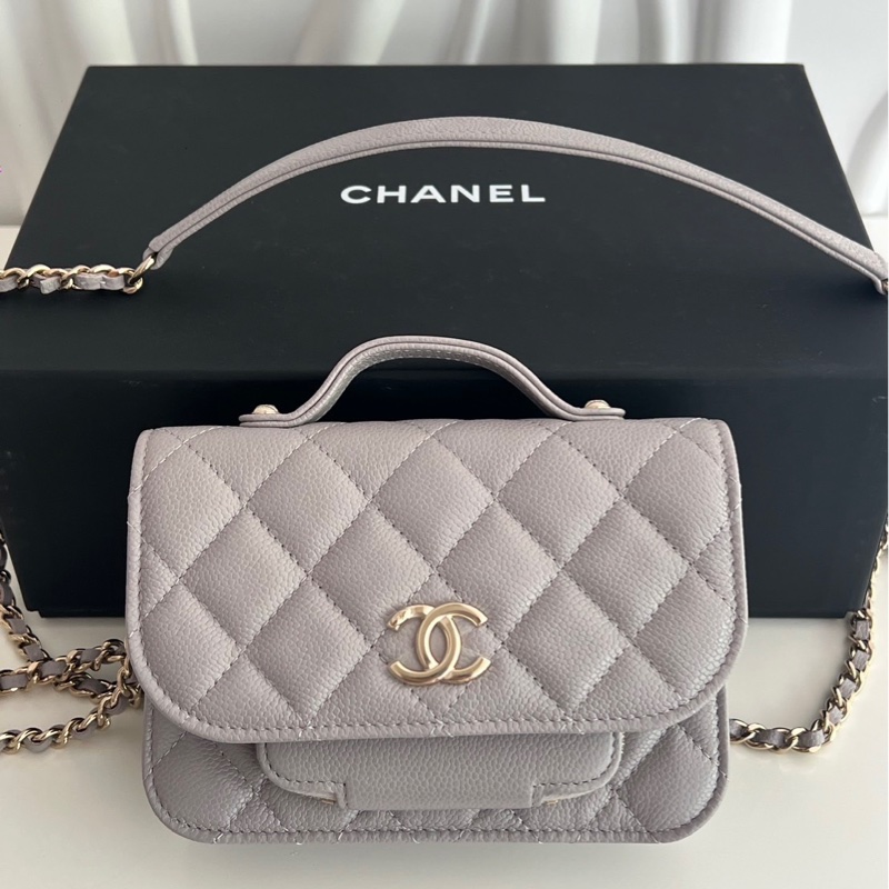 Chanel 香奈兒 郵差包 mini 灰色荔枝皮/斜背包/全新閒置美品-0