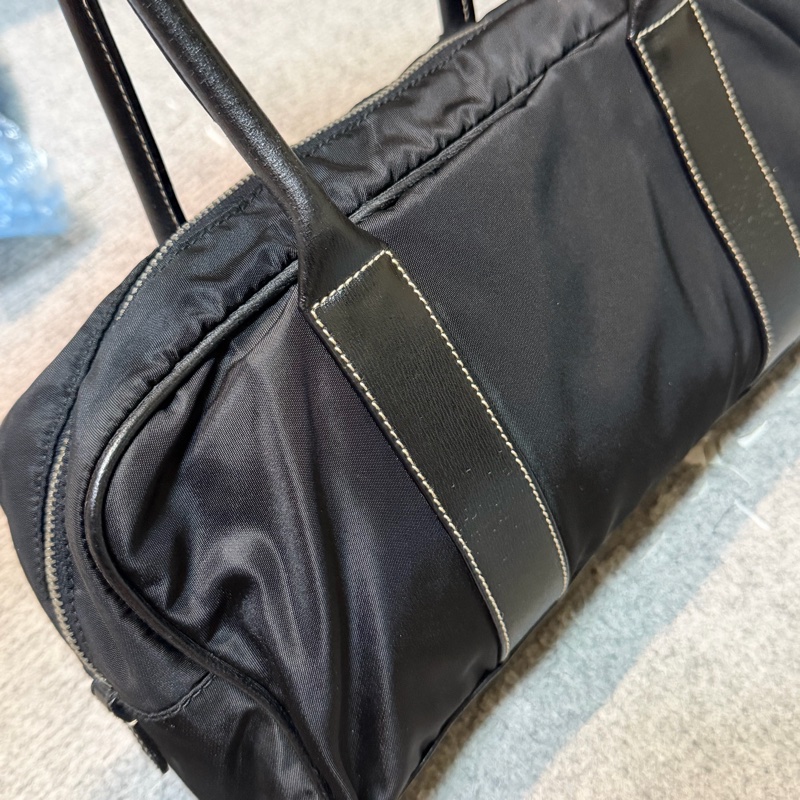 🏷Prada保齡球包-12