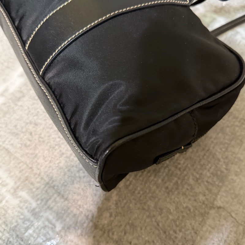 🏷Prada保齡球包-18