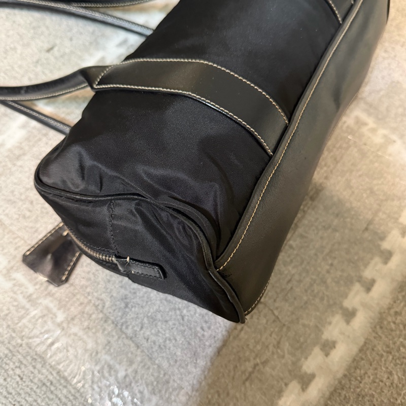 🏷Prada保齡球包-21