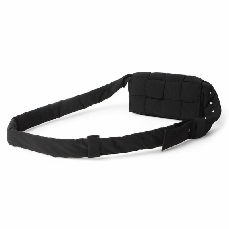 【包稅】BOTTEGA VENETA 帶襯墊的科技迷你卡帶包腰包 679763-1