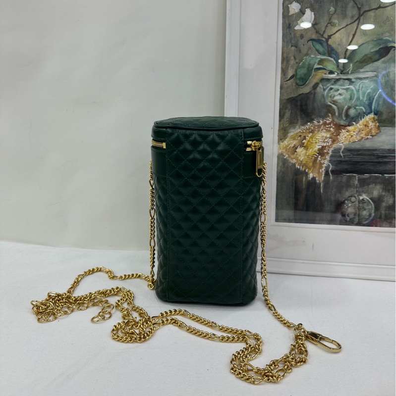 Gucci zumi 走秀款小桶包 墨綠色 99 新閒置 尺寸：13*22.5*9cm-2