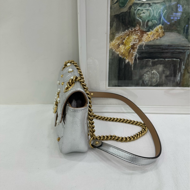 Gucci 古馳 GG mini Marmont 馬蒙 珍珠 Logo裝飾 鉚釘 金屬 99新近閒置-5